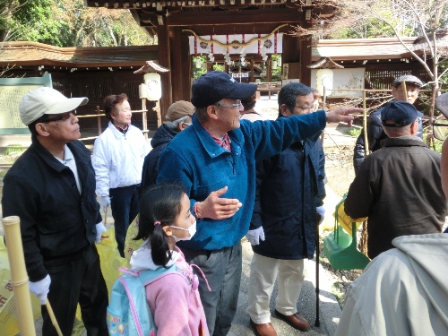 1908-12.4.2梨木神社　鹿田さんの開始前説明.jpg